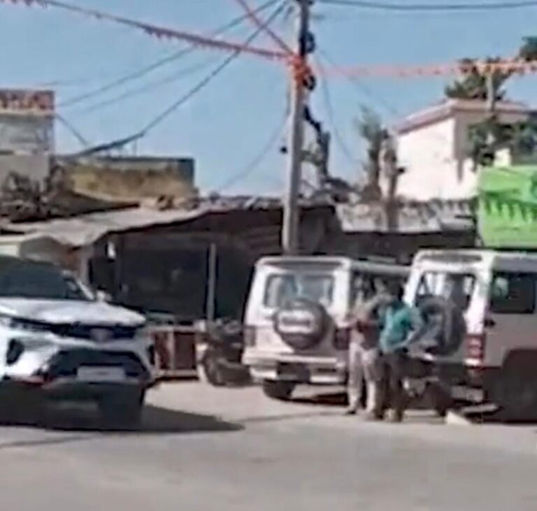 डिप्टी सीएम प्रेमचंद बैरवा के काफिले में गाड़ियों की भिड़ंत, टला बड़ा हादसा; उपमुख्यमंत्री सुरक्षित