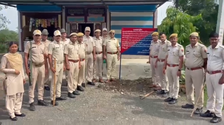 प्रतापगढ़: ऑपरेशन ‘त्रिनेत्र’ के तहत ड्रग तस्कर पर बड़ा एक्शन, 1.04 करोड़ की संपत्ति फ्रीज